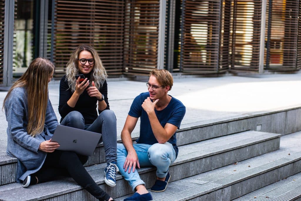 Blog Persuaders: "L'importance de l'accompagnement individuel dans le développement professionnel des étudiants"