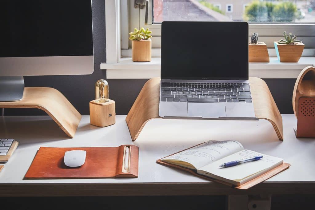 Blog Persuaders: "Débat sur le télétravail : analyse des tendances et disparités de genre"