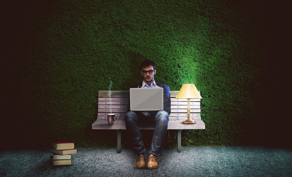 Blog Persuaders: "The Z Generation : A complex identity beyond labels"