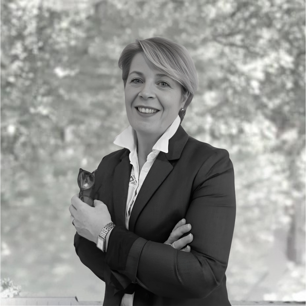 Persuaders, Notre équipe: Lucie Denarcy Persuaders, Notre équipe: Lucie Denarcy